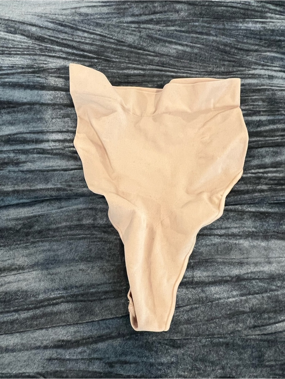 Skims Seamless High-Waist Shaping Brief in Nude Size L/XL
